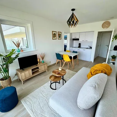 Le Sea View - Face A La Et Terrasse A Westende - Ideal Couple - 5min A Pied De La - Wifi 미들케르케